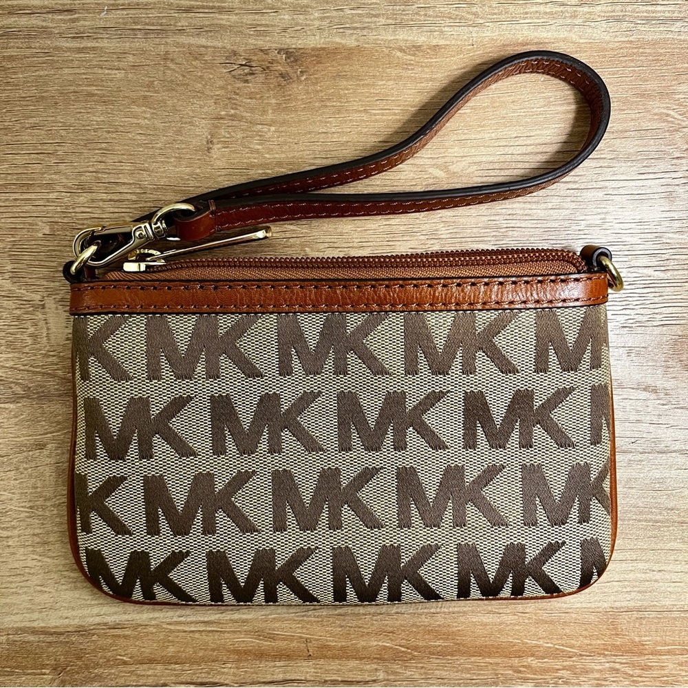 Michael Kors MK Signature Monogram Canvas Wristlet Wallet Corner Zip Taupe Brown